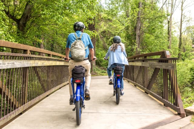 Peaceful greenways are a part of our downtown tour! Peaceful greenways are a part of our downtown tour!